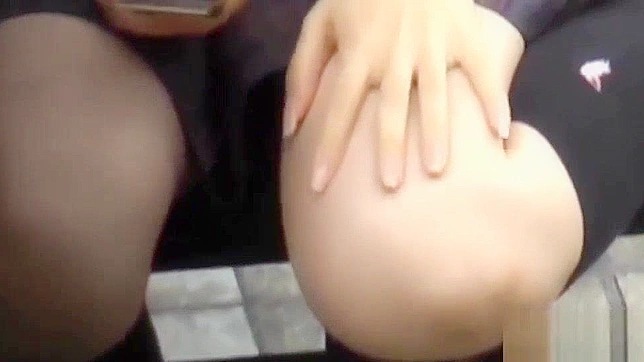 Jap teen gushes piss - Must-Watch Jav Porn Video