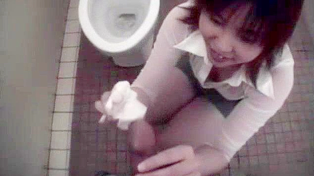 JavHunter – Fabulous Japanese Slut in Incredible JAV Uncensored Cumshots Video