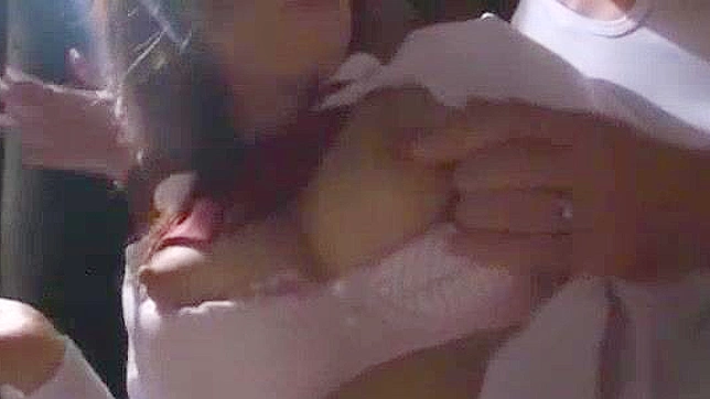 Japanese Teens Nachi Sakaki, Ryo Akanishi, Kaori Aikawa in Hottest JAV Clip