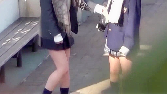 JAV HD ~ Japanese Teenagers Peeing - Extreme Wetting in Public