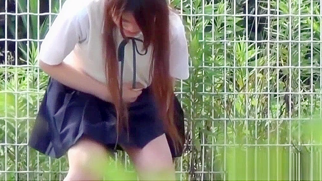 JAV HD ~ Japanese Teenagers Peeing - Extreme Wetting in Public