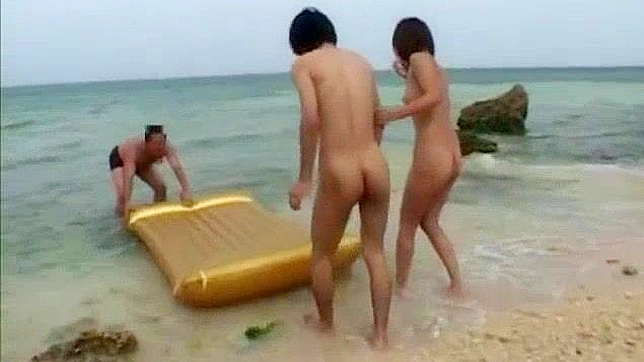 Japanese Girls Executing Extreme Group Sex in Outdoor JAV Video