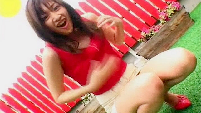 Hot Japanese Girls Aki Tomosaki, Ryoko Mizusaki, Reiko Makihara in Incredible Blowjob/Fera JAV Scene with Cumshots