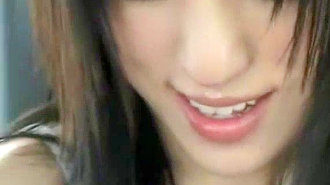 Japanese Beauty Arisa Kanno in Sexy Lingerie, JAV Fingering Scene