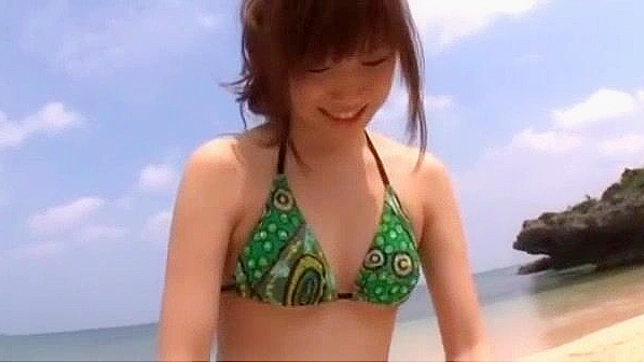 Hot Japanese Pornstar Miu Fujisawa in Crazy Beach, Cunnilingus JAV Video