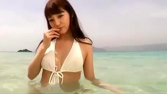Rei Mizuna, Japanese Teen in Horny Outdoor JAV Movie