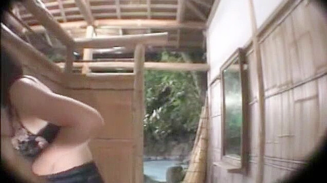 Japanese Model in Hidden Cams & Voyeur JAV