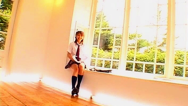 Japanese Whore Tina Yuzuki's Outdoor Striptease in JAV Movie