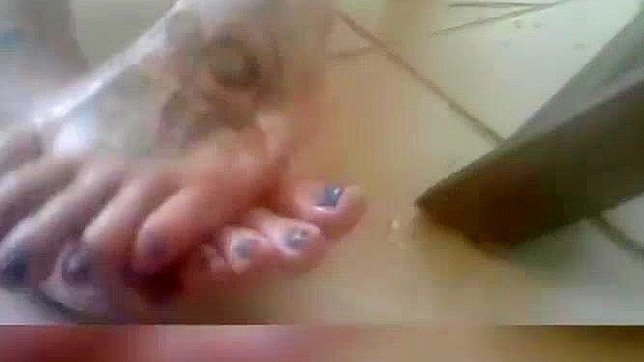 Japanese Oily Foot Tease w Quick Footjob ~ JAV Porn Video