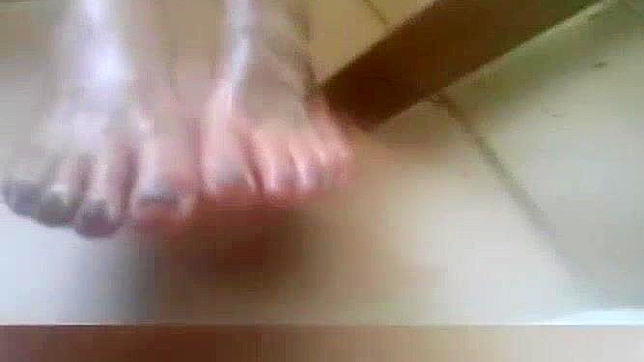 Japanese Oily Foot Tease w Quick Footjob ~ JAV Porn Video