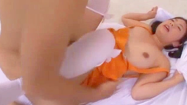 Japanese Slut An Shinohara's Crazy Cunnilingus and Blowjob in Ferar JAV Clip