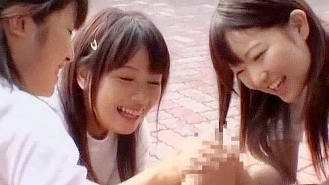 Japanese Slut's Crazy Blowjob in Outdoor JAV Video