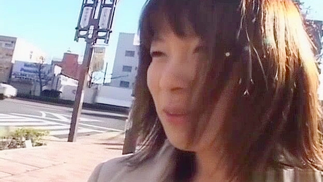 Jav Teen Flashes Hot Body in Public - Watch Now!