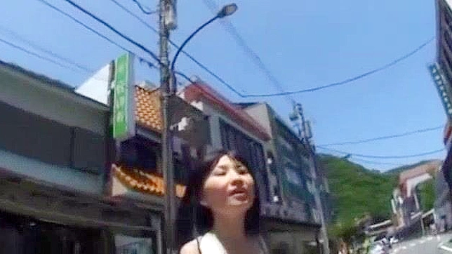 Japanese Babe Yukina Narumi's Amazing Blowjob in Hottest Outdoor JAV Movie