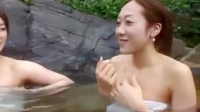 Japanese Girl's Amazing Outdoor JAV Experience - Must Watch!