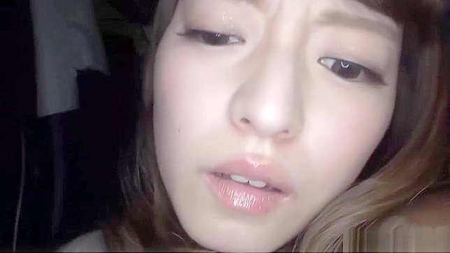 Japanese Pornstar Kishida Ayumi in Exciting Car Sex Scene