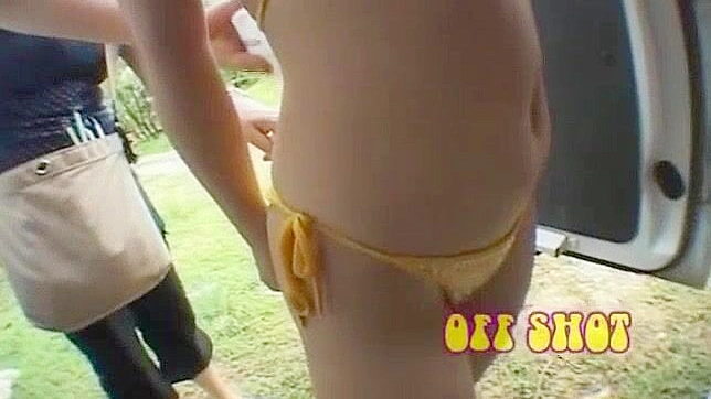 Japanese Beauty Kaede Fujisaki in Hot Outdoor Softcore JAV Clip