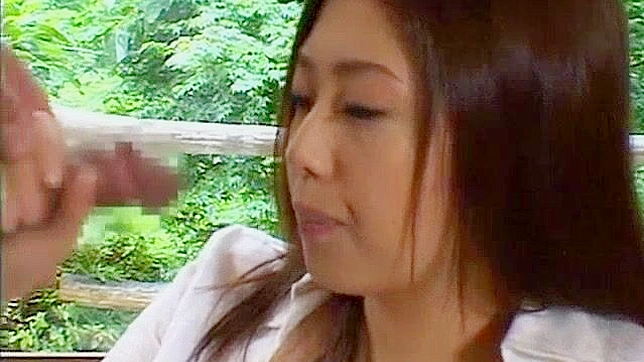 Japanese Pornstar Gets Facial in Exotic Outdoor Scene