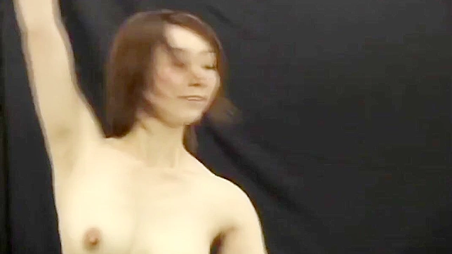 Japanese Nude Ballet Dancer's Milk Squirts ~ Exclusive Performance!