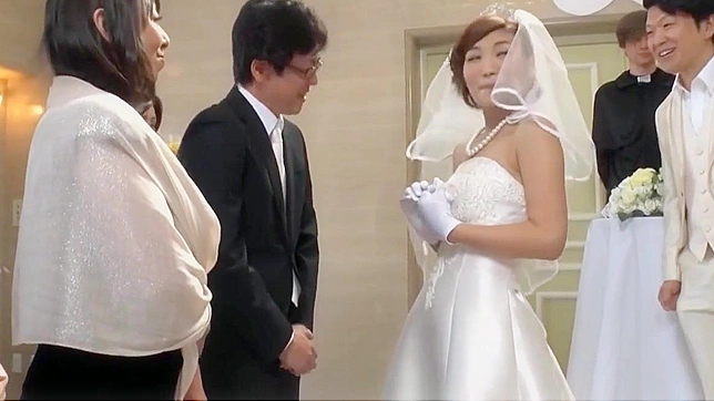 Innocent Asian Bride Captivates Best Man's Heart In Japanese Wedding Ceremony