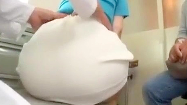 Experience the Delight of a Voluptuous Wife's Passionate Fuck Session in a Medical Setting!