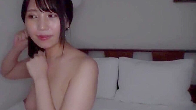 Japanese Beauty's Luscious Body in a Hardcore Amateur Video