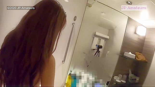 Behold the Stunning Beauty of Tokyo's Slim, Young Model in the Shower Room