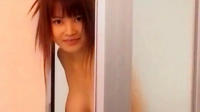 Japanese Siren Juri Matsuzaka in Sensual Milf Scene