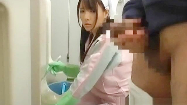 JAV Enchantress Flaunting Her Alluring Body While Drinking Piss in the Bathroom - Must-Watch!