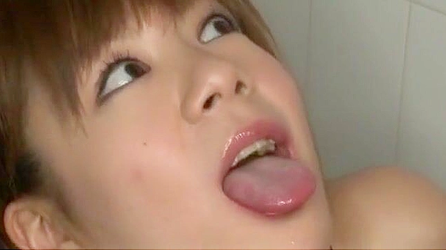 Be Seduced by the Enchanting Asuka Misugi in a Luscious JAV Shower Scene