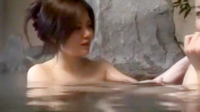 Introducing the Luscious Manami Momosaki in a Steamy Cunnilingus JAV Scene