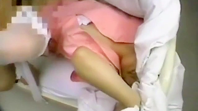 JAV Beauty! Pretty Nurse Brings Passion to Patients with Her Luscious Looks