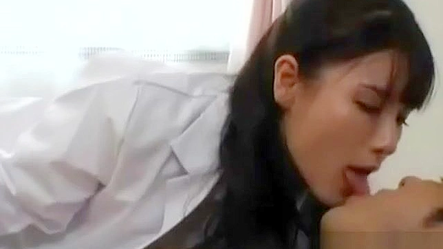 JAV Babe with a Doctor's Touch ~ mind-blowing Blowjob Scene!