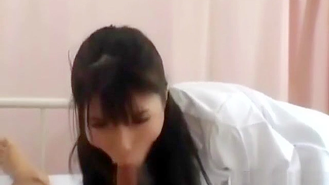 JAV Babe with a Doctor's Touch ~ mind-blowing Blowjob Scene!