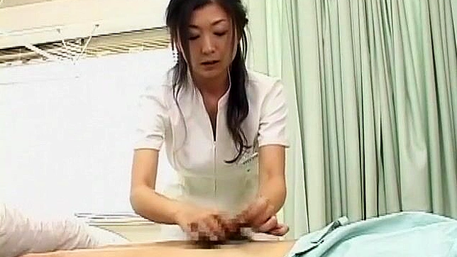 Japanese Goddess Gives Mind-Blowing Handjob - Must-Watch JAV Clip!