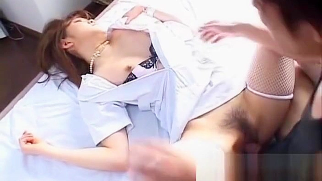 Experience the Alluring Ai Niimura as a Sexy Nurse in a JAV Video You Won't Forget!