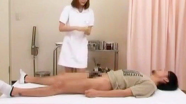 JAV goddess Yuma Asami's luscious big boobs in a nurse outfit! Must-watch!