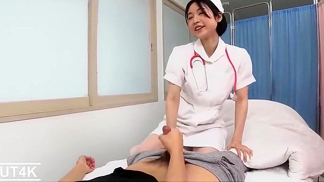 Japanese Nurse Slavedoll Training ~ Fist Training ~ a Loose Pussy. Close-up.