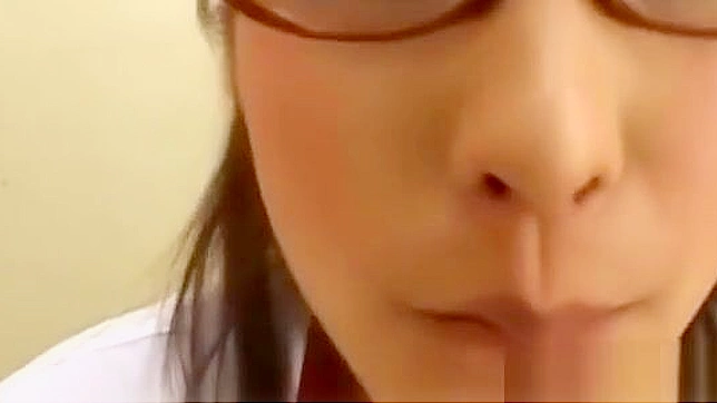 Japanese Doctor Gets Double Cumshot - JAV Porn Video