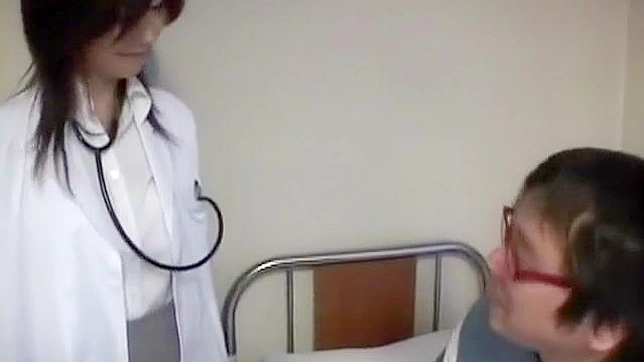 Japanese Nurse babe gets hairy pussy railed by her doctor in the hospital