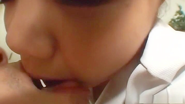 Chubby O Mo Cha glorious close up blowjob