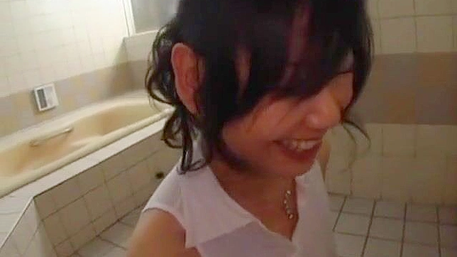 Japanese Enchantress Kasumi Hoshino in Sultry Shower Scene!