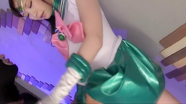 Revealing Sailor Jupiter JAV Cosplay - Irresistible Allure of the JAV Enchantress!