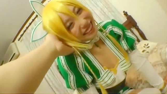 JAV Chika Arimura Cosplaying as Kirito's Sexy Partner in Sword Art Online!