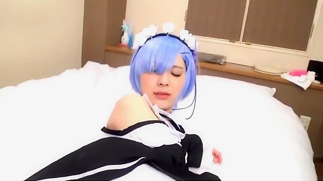 JAV Enchantress Rem in Re -Zero Unleashes Her Sexy Curves!