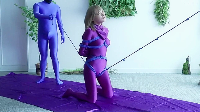 Zentai-clad beauties in hot bondage action - Japanese style!