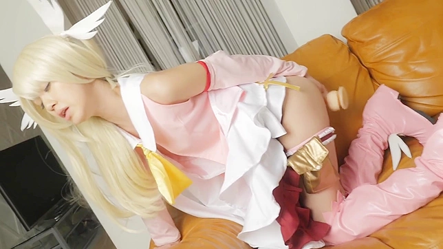 JAV Hottie Fate/kaleid Liner Prisma Illya's Sexy Cosplay Unveiled!