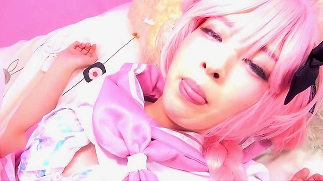 JAV Trap Queen Unleashes Her Sexy Cosplay Skills