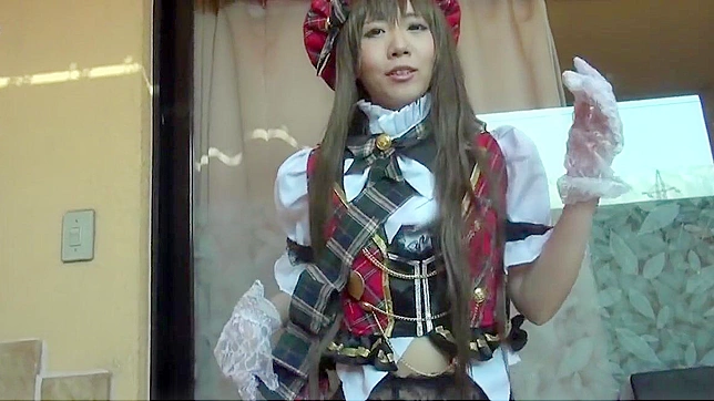 Introducing Luscious Japanese Idol - Haren Tanin Cosplay in Shibuya!