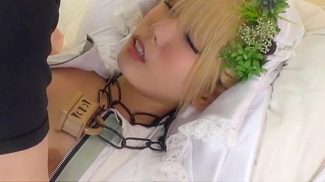 JAV unleashes the beauty of Nero Bride Cosplay